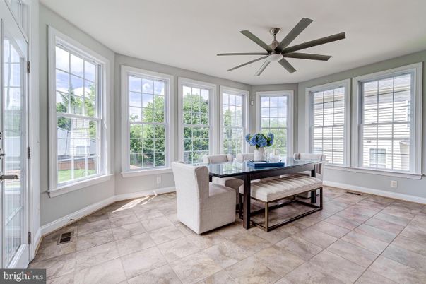 Dining room, Interior