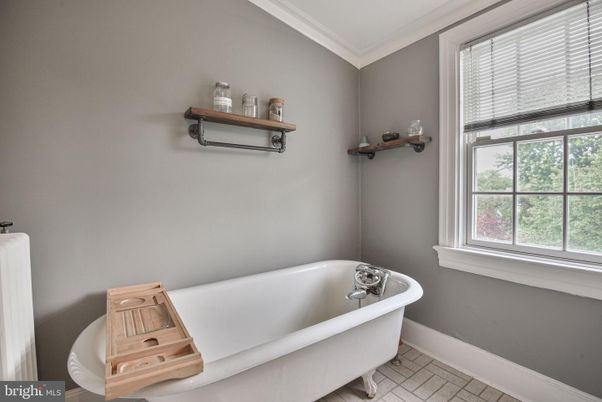 Bathroom, Free Standing Baths, Interior