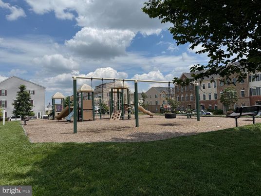 Backyard, Exterior, Playground