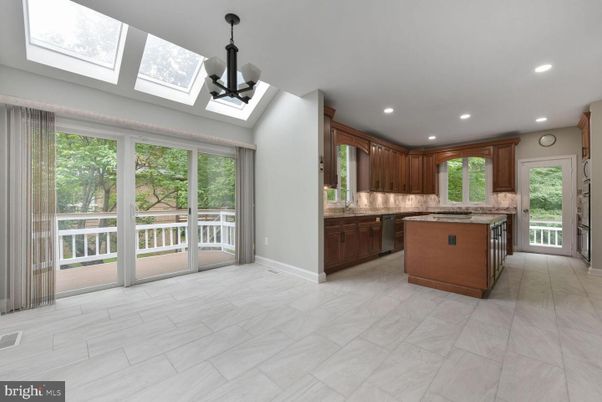 Interior, Kitchen, Recessed Lighting