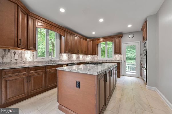 Interior, Kitchen, Recessed Lighting