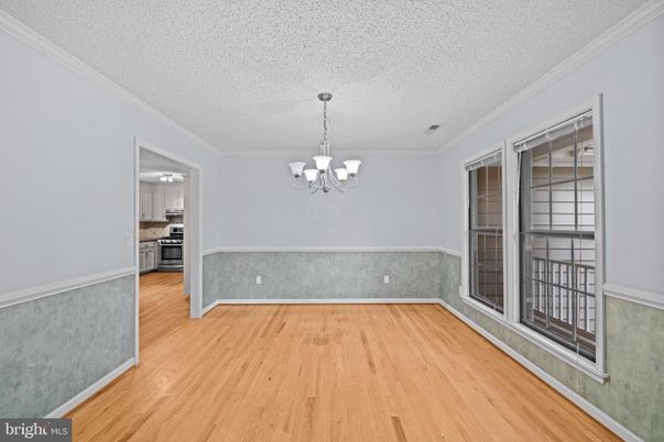 Chandelier, Empty room, Interior, Kitchen, Wood Texture Flooring
