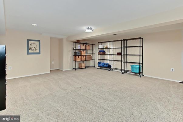 Fitness Equipment, Interior, Recessed Lighting