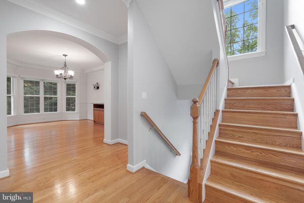 Chandelier, Interior, Recessed Lighting, Wood Texture Flooring