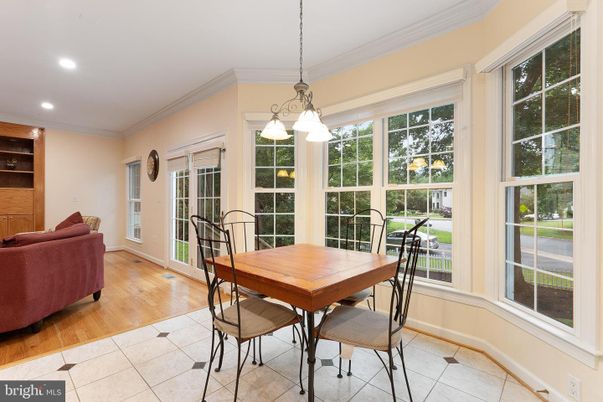 Dining room, Interior, Pendant Lights, Recessed Lighting, Wood Texture Flooring