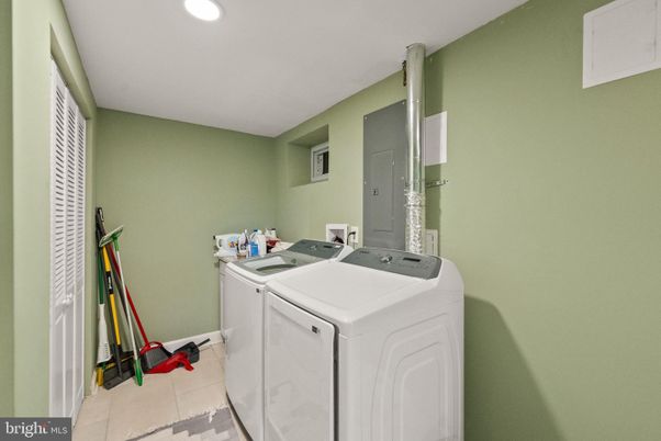 Interior, Recessed Lighting, Washer
