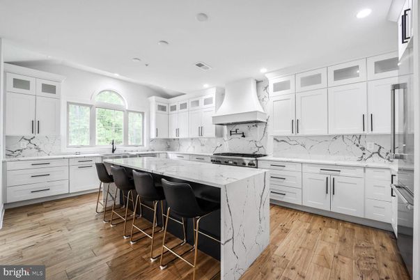 Interior, Kitchen, Marble Walls, Recessed Lighting, Wood Texture Flooring