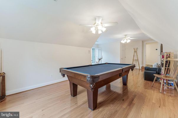 Billiard Table, Game Room, Interior, Wood Texture Flooring