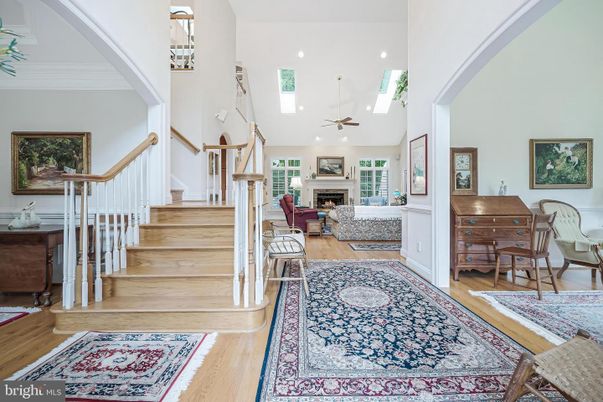 Fireplace, Interior, Living room, Pendant Lights, Recessed Lighting, Wood Texture Flooring