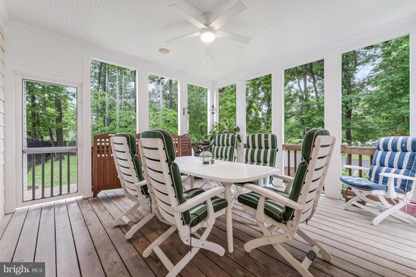 Dining room, Interior, Sun Room, Wood Texture Flooring