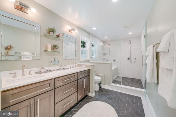 Bathroom, Dual Sink Vanities, Glass Shower, Interior, Recessed Lighting