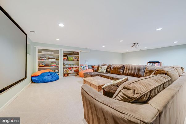 Interior, Living room, Projection Screen, Recessed Lighting
