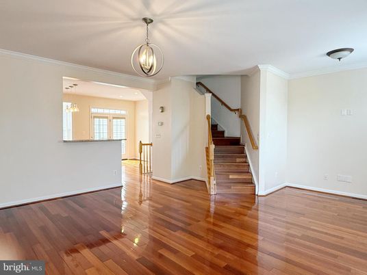 Empty room, Interior, Pendant Lights, Wood Texture Flooring