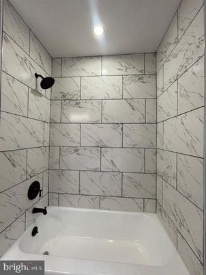 Bathroom, Interior, Marble Walls, Recessed Lighting