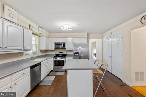 Interior, Kitchen, Stainless Steel Appliances, Wood Texture Flooring