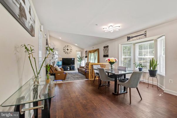 Dining room, Interior, Living room, Recessed Lighting, Wood Texture Flooring