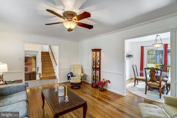 Dining room, Interior, Living room, Pendant Lights, Wood Texture Flooring