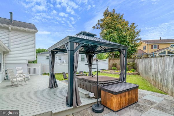Backyard, Exterior, Hot Tub
