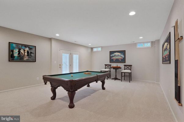 Billiard Table, Game Room, Interior, Recessed Lighting