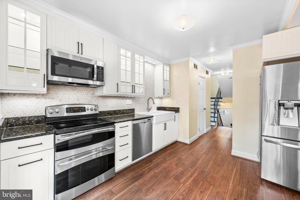 Interior, Kitchen, Stainless Steel Appliances, Wood Texture Flooring