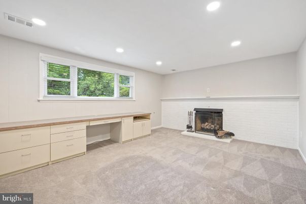 Empty room, Fireplace, Interior, Recessed Lighting