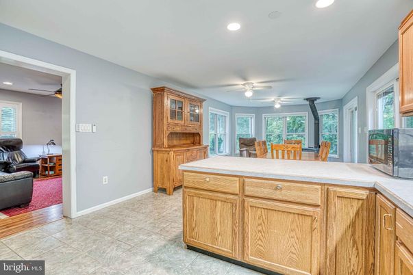 Dining room, Interior, Recessed Lighting