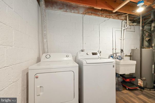 Interior, Stone Walls, Washer