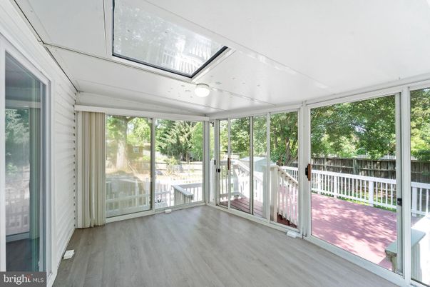 Interior, Sun Room, Wood Texture Flooring
