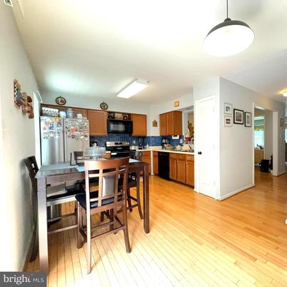Dining room, Interior, Kitchen, Pendant Lights, Wood Texture Flooring