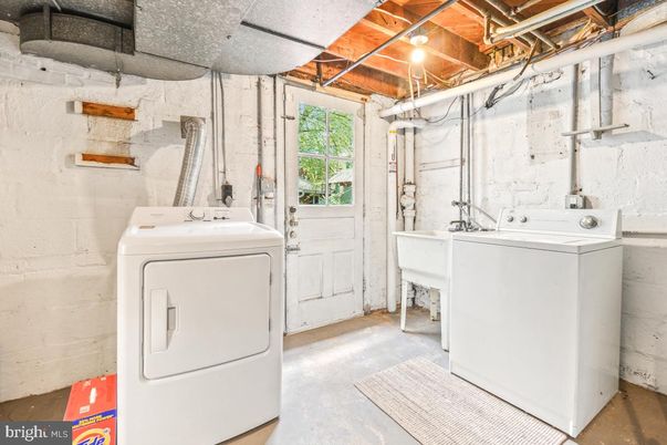 Interior, Utility Closets, Washer