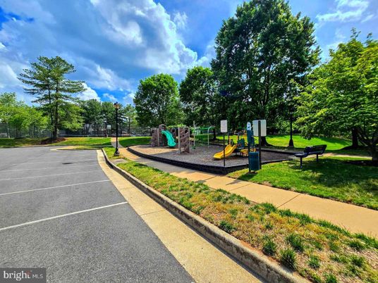 Backyard, Exterior, Playground