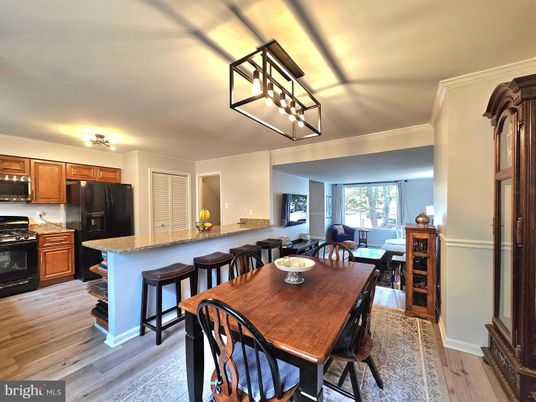Dining room, Interior, Kitchen, Pendant Lights, Wood Texture Flooring
