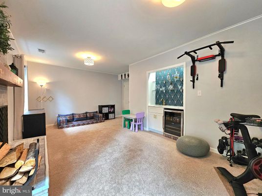 Fireplace, Fitness Equipment, Interior