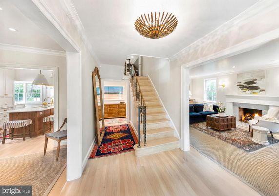 Fireplace, Interior, Living room, Pendant Lights, Recessed Lighting, Wood Texture Flooring