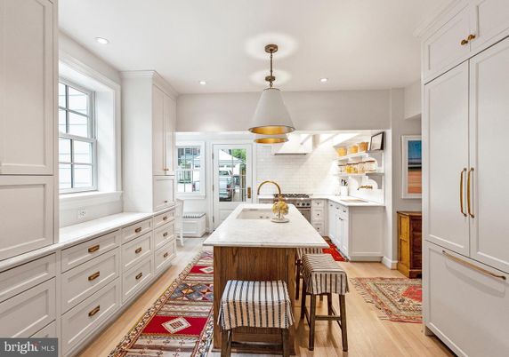Interior, Kitchen, Pendant Lights, Recessed Lighting, Wood Texture Flooring