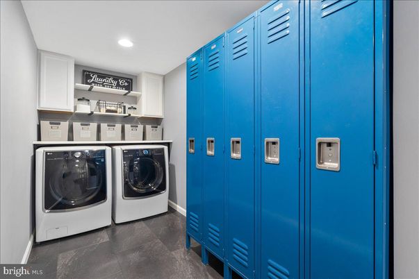 Interior, Recessed Lighting, Washer