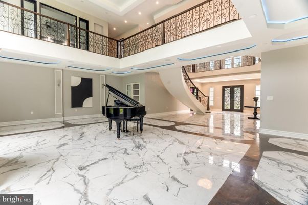 Interior, Marble, Piano, Recessed Lighting