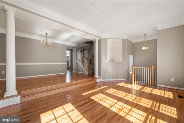 Chandelier, Empty room, Interior, Pendant Lights, Wood Texture Flooring