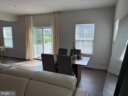 Dining room, Interior, Wood Texture Flooring