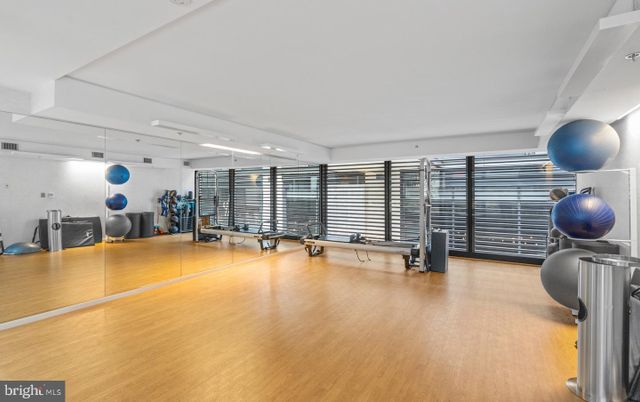 Fitness Equipment, Interior, Recessed Lighting, Wood Texture Flooring