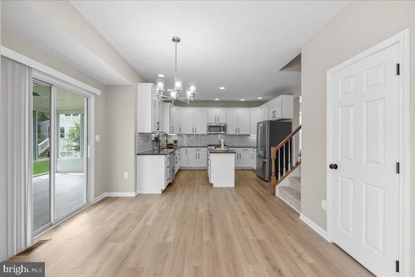 Interior, Kitchen, Pendant Lights, Recessed Lighting, Wood Texture Flooring