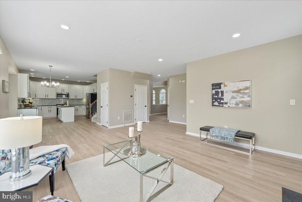 Interior, Kitchen, Living room, Pendant Lights, Recessed Lighting, Wood Texture Flooring