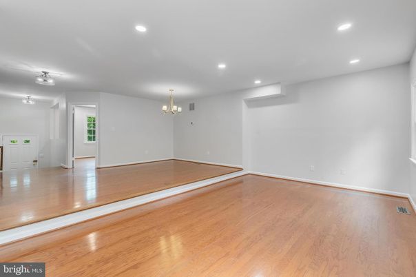 Chandelier, Empty room, Interior, Recessed Lighting, Wood Texture Flooring