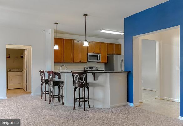 Interior, Kitchen, Pendant Lights, Washer