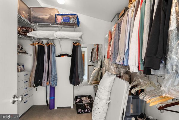 Interior, Walk-in Closets
