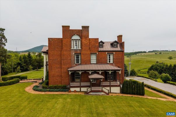 Backyard, Exterior, Facade, Brick Facade, Tudor Revival