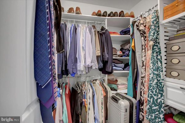 Interior, Walk-in Closets