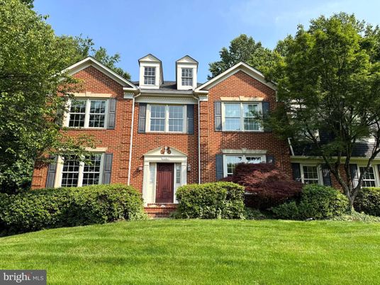 Exterior, Facade, Brick Facade, Brick Traditional