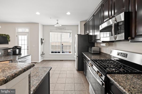 Interior, Kitchen, Pendant Lights, Recessed Lighting