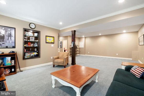 Fitness Equipment, Interior, Recessed Lighting